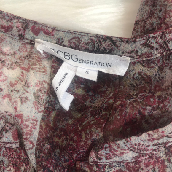 BCBGeneration Mauve Mist Print Button-Up - Small - Picture 6 of 7